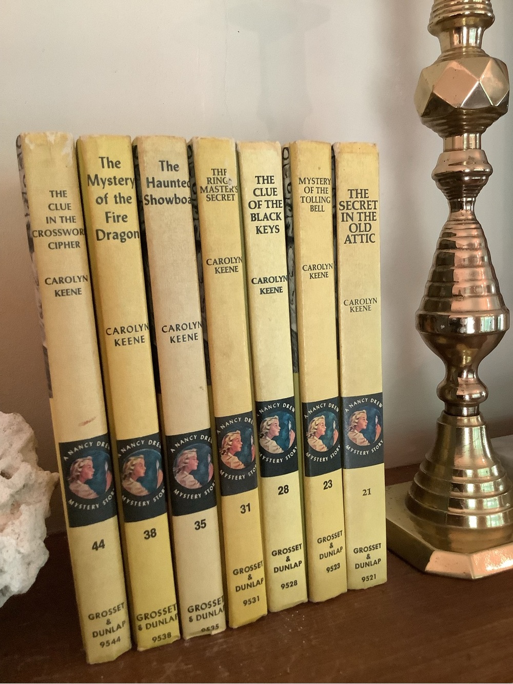 Vintage Set of 7 Nancy Drew Books